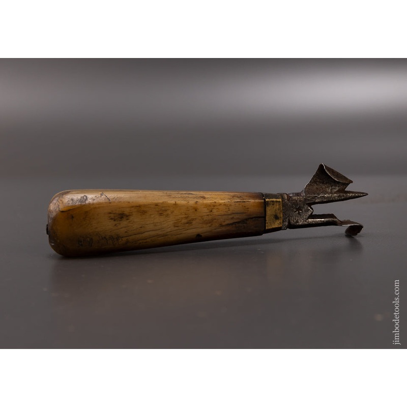 Awesome 6 Inch Race Knife with Buffalo Horn Handle – 108012