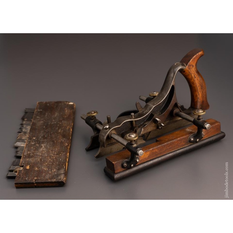 Nice SIEGLEY Plow Plane with 18 Cutters – 96987
