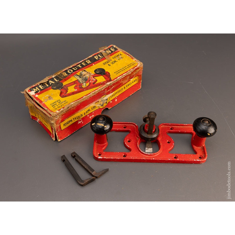 TYZACK & SON PRESTON Style Large Router Plane Near Mint in Box with all 3 Cutters – 116133