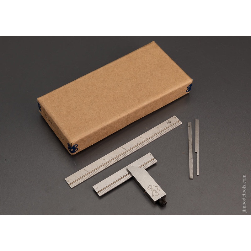 VESPER Double Square with 4 Scales in Box – 104184