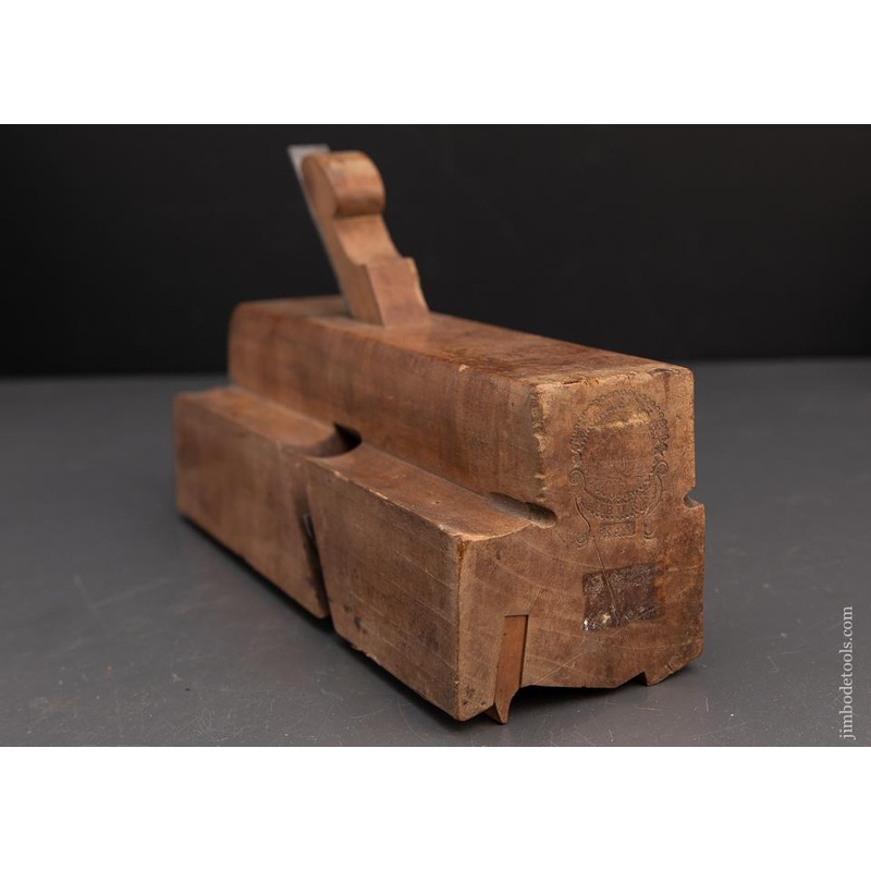 Applewood 2 3/4 inch Wide Crispy Complex Molding Plane by T.J. M’MASTER AUBURN NY circa 1825-39 GOOD – 94004