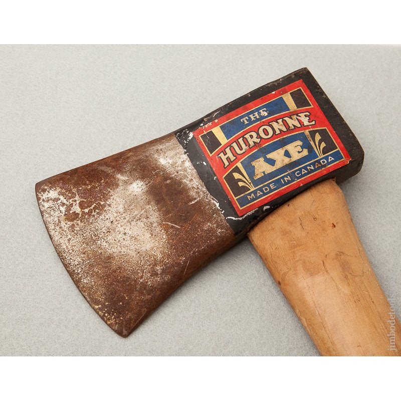 THE HURONNE AXE with Decal * 73440