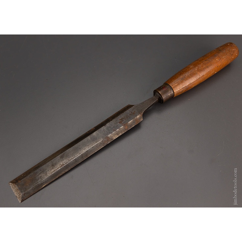 1 1/4 x 15 Inch Long, Thin Boxwood Handle Paring Chisel WARD – 104575