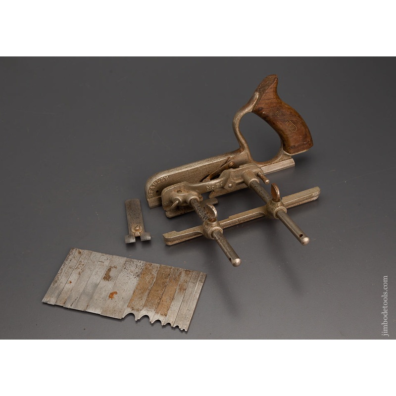 STANLEY No. 50 Plow Plane with 14 Cutters & One Stop – 102770