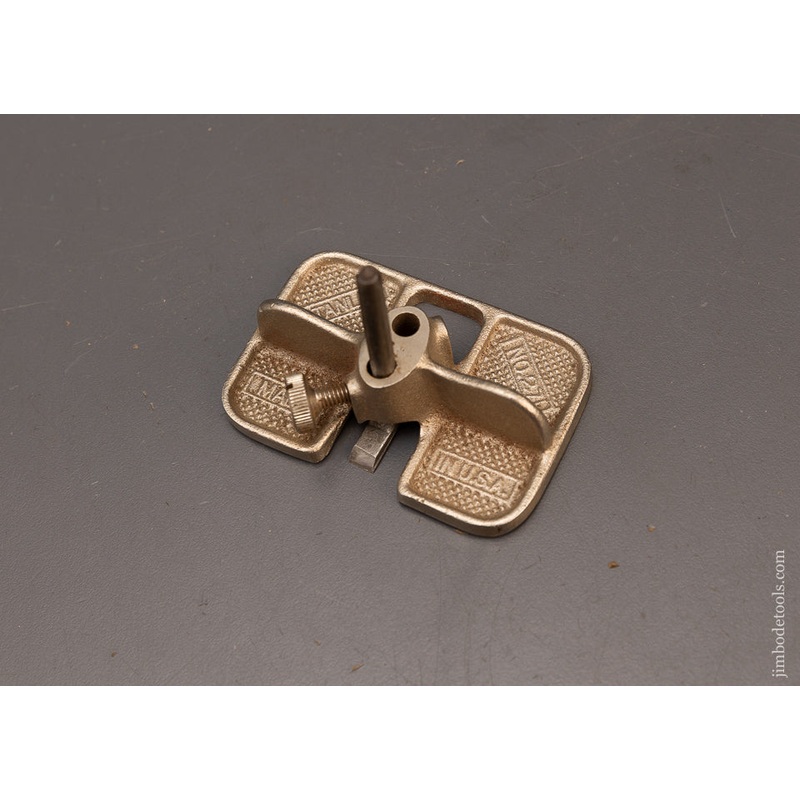 STANLEY No. 271 Miniature Router Plane with 1/4 inch Cutter – 116111