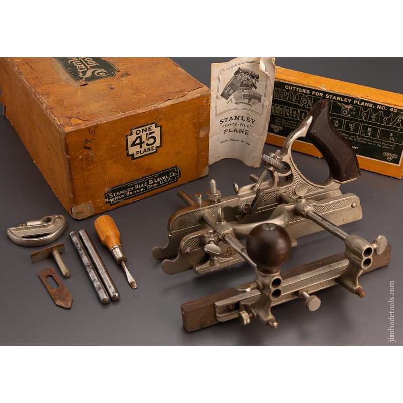 STANLEY No. 45 Combination Plow Plane Near Mint & Unused in Original Box 100% Complete – 97436