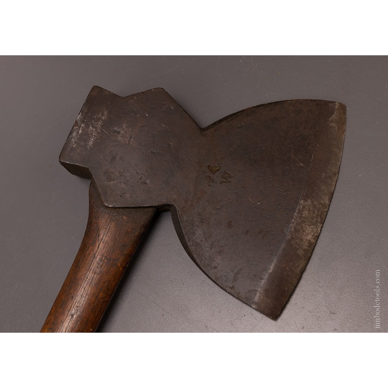 W. HUNT Mfgd. By DOUGLAS AXE MFG. CO. Single Bevel Side Axe – 107169