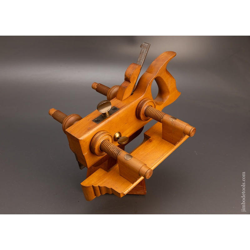 Stunning SANDUSKY TOOL CO. No. 132 Solid Boxwood Plow Plane – 113826