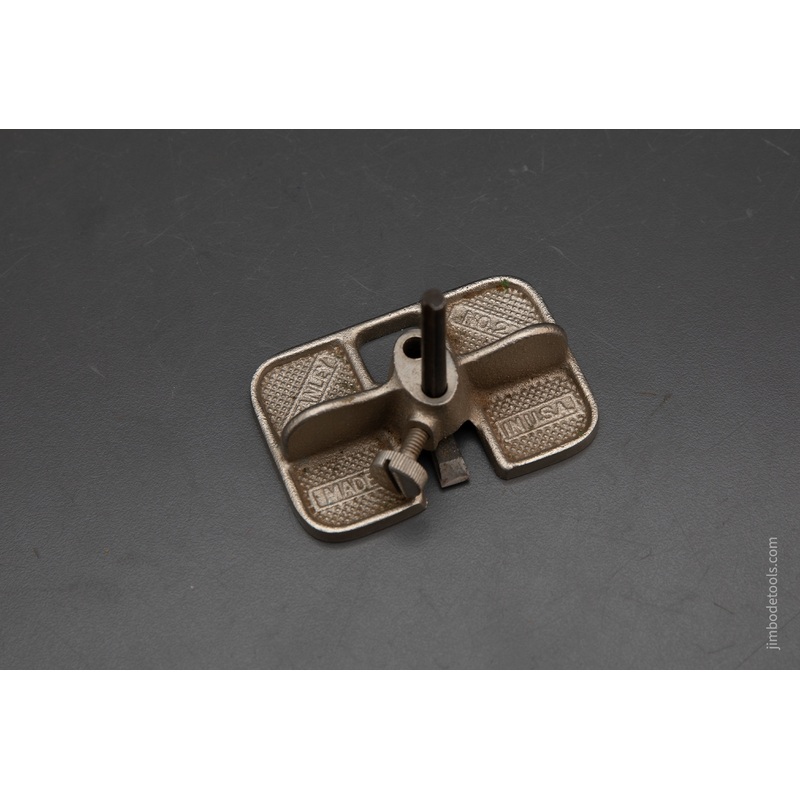 STANLEY No. 271 Miniature Router Plane with 1/4 inc Cutter – 94205