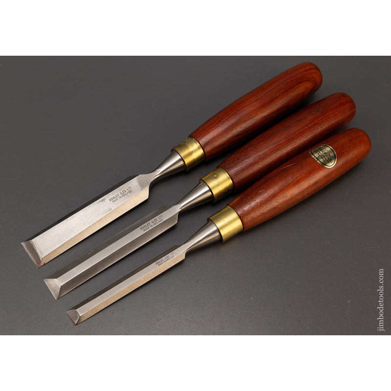 3 Mint ASHLEY ILES Rosewood Handle Bevel Edge Chisels – 109038