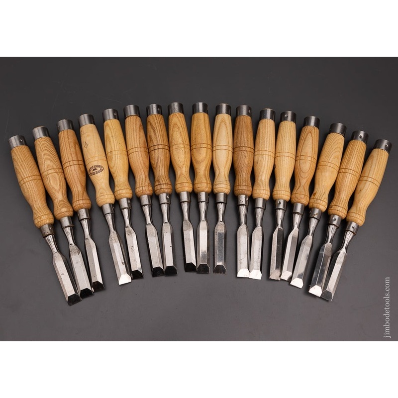 17 CROWN TOOL CO. New Old Stock 5/8 Inch Chisels – 101476