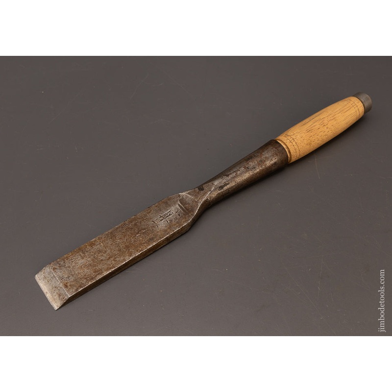 THOS. IBBOTSON 1 1/2 Inch (Schnaff) Heavy Framing Chisel – 116882